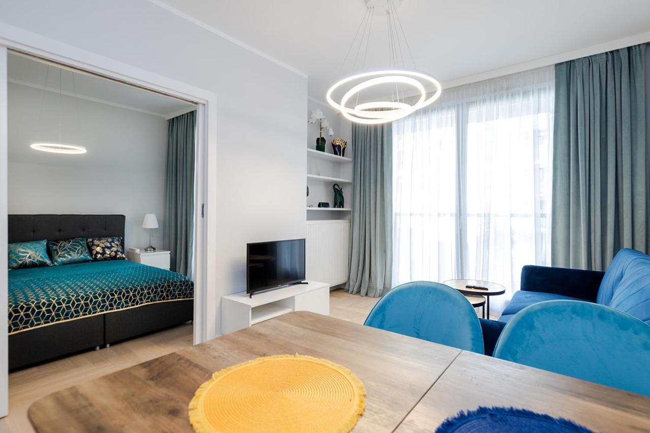Wola Luxe Apartment Варшава Екстер'єр фото